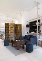 Casa Rosa by Domi Housing