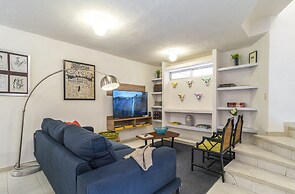 Casa Rosa by Domi Housing