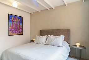 Casa Rosa by Domi Housing