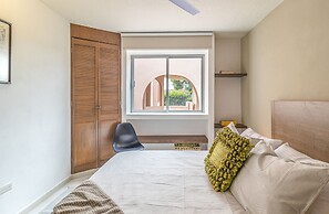 Casa Rosa by Domi Housing