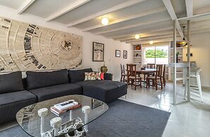 Casa Rosa by Domi Housing