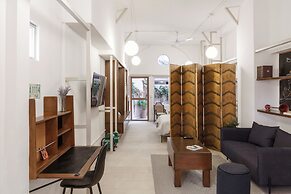 Casa Rosa by Domi Housing