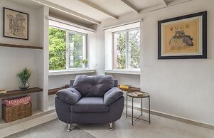 Casa Rosa by Domi Housing