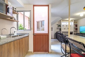 Casa Rosa by Domi Housing