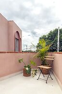 Casa Rosa by Domi Housing