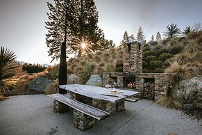 Mt Roy Terrace - Art House