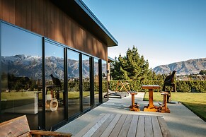 Mt Roy Terrace - Art House