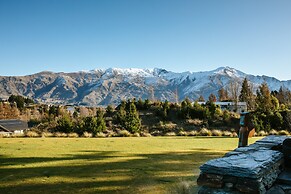 Mt Roy Terrace - Art House