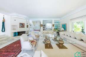 Villa de Luxe Gammarth Avec Piscine