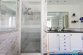 Villa de Luxe Gammarth Avec Piscine