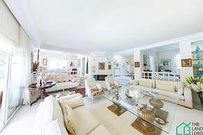 Villa de Luxe Gammarth Avec Piscine