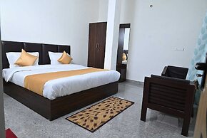 Akansha The Lake View