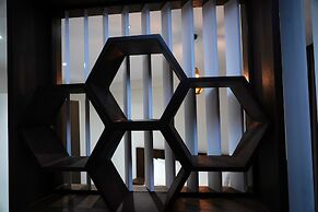 The Honeycomb Boutique Hotel