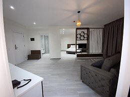 The Honeycomb Boutique Hotel