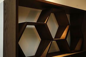 The Honeycomb Boutique Hotel