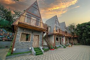 Mudras Grove Resort