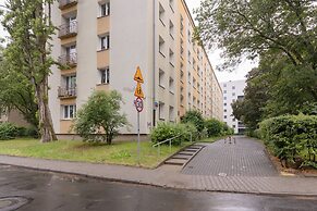 Kasprzaka Near Metro Station by Renters