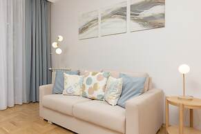 Kasprzaka Near Metro Station by Renters