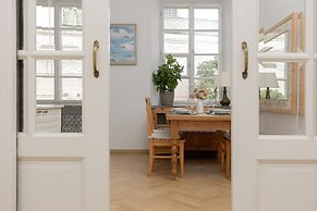 Apartment Freta Old Town by Renters