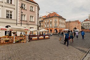 Apartment Freta Old Town by Renters