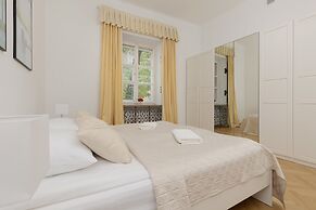 Apartment Freta Old Town by Renters