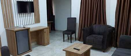 Hassan Sunmonu Court