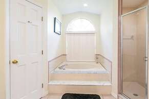 Immaculate Villa in Kissimmee South Facing Pool