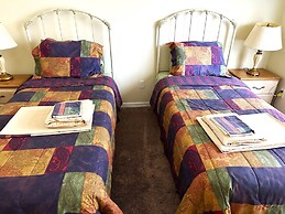 Immaculate Villa in Kissimmee South Facing Pool