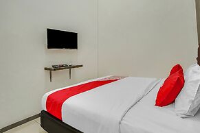 OYO 90684 Happy Homestay Syariah