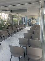 M2 Hotel