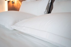 M2 Hotel