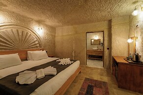 Escape Cave Suites