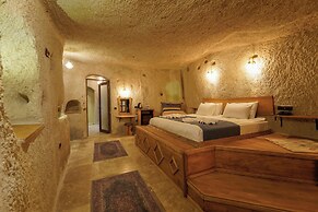 Escape Cave Suites
