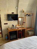 Escape Cave Suites