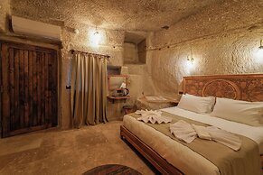 Escape Cave Suites