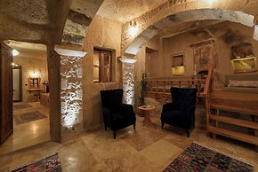 Escape Cave Suites