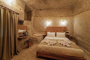 Escape Cave Suites