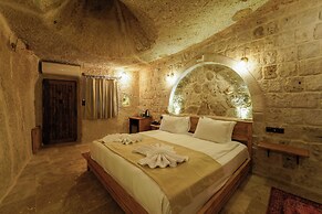 Escape Cave Suites
