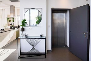 YalaRent Hilltop Penthouse- Private Pool