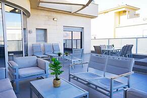 YalaRent Hilltop Penthouse- Private Pool