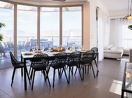 YalaRent Hilltop Penthouse- Private Pool