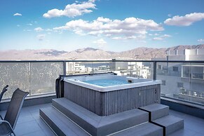 YalaRent Hilltop Penthouse- Private Pool
