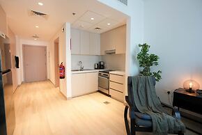 Mesmerizing Canal View - 827