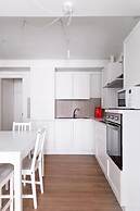 Bright and Cozy Studio by Wonderful Italy