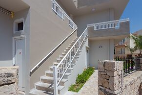 Amara Seaside by Estia