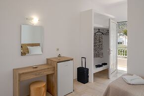 Amara Seaside by Estia