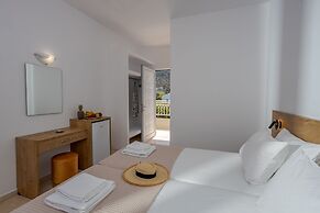 Amara Seaside by Estia