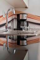 Sunny Studio Krakowska by Renters