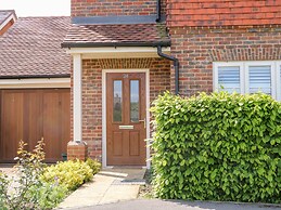 Baldwin Close