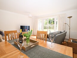 Baldwin Close